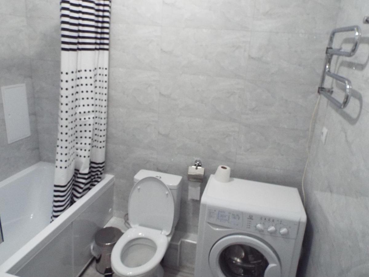Esil Plaza Apartment Astana Exterior foto
